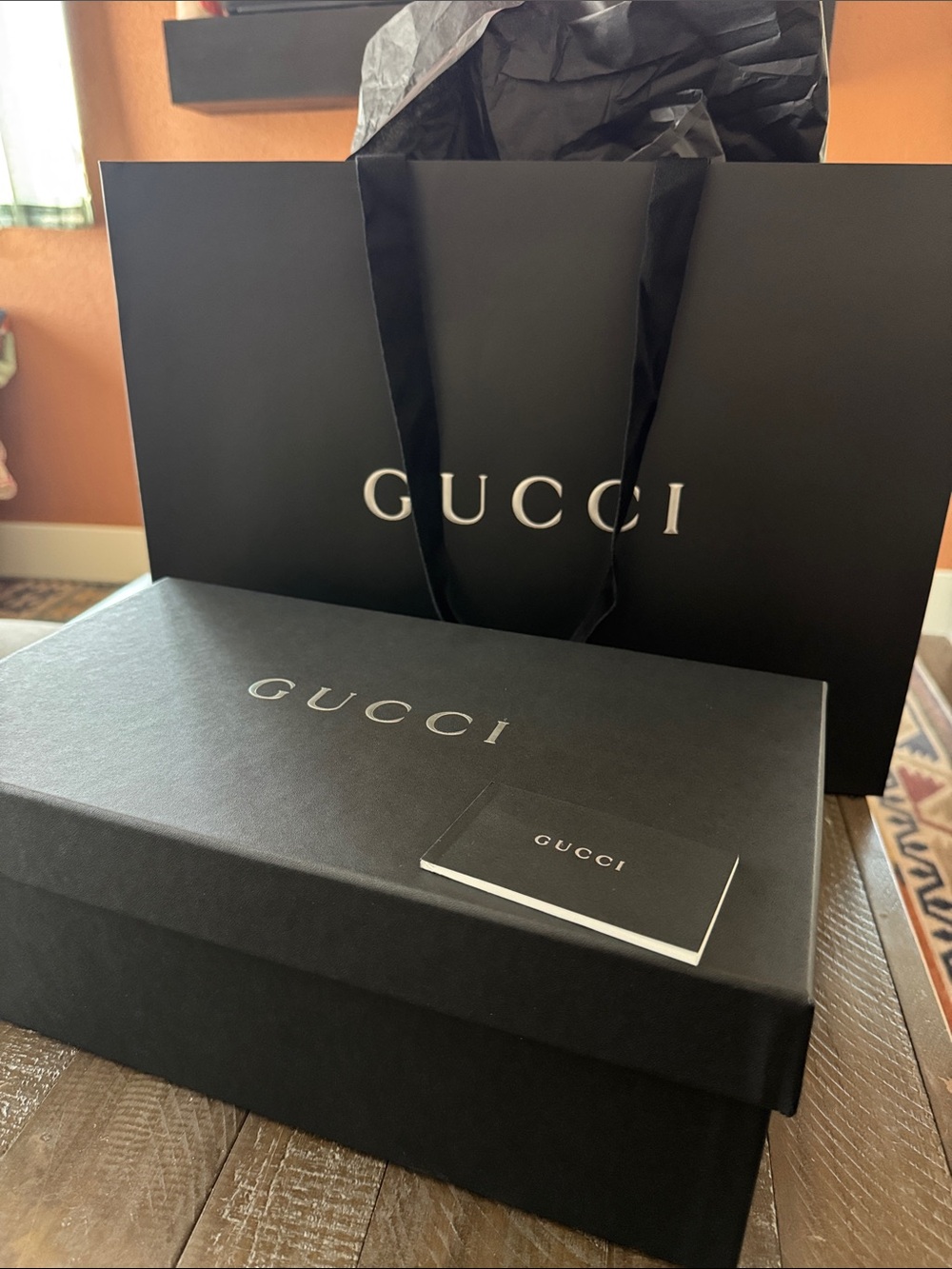 Gucci Black Gift Box and Shopping Bag Set